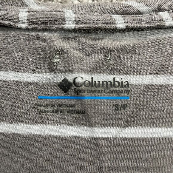 Columbia T Shirt Top Womens Small Gray Striped Pockets Round Neck Short Sleeve - Picture 3 of 12